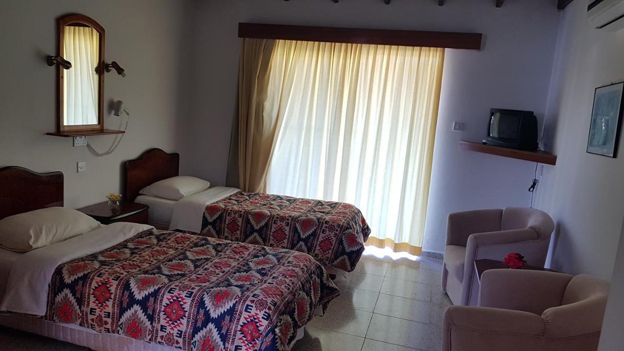 Citrus Tree Gardens Ξενοδοχείο Καραβάς Εξωτερικό φωτογραφία